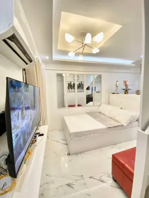 Budget Loft-type condo in Uptown CDO Hotels in Opol