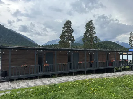 Hyugge Mini-Hotel Отели в г. Зеленчукский район