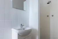 Figtree Hotel Wollongong - Kitchens