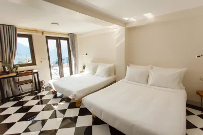 Mountain View Station Hotel in zona PHANSI