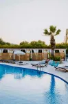 Fantasy Hotel - ที่มีสระว่ายน้ำ