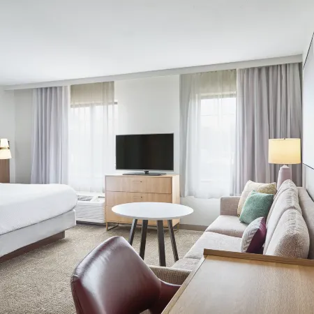 Staybridge Suites PEORIA-DOWNTOWN by IHG