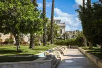Serene Studio Apt w Balcony Overlooking the Sea