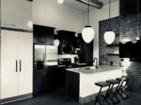 Historic Penthouse Style Loft in OTR, Parking Included