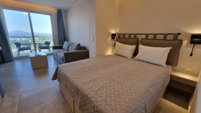 Corfelia Seaview Suites Hotels in Feakes