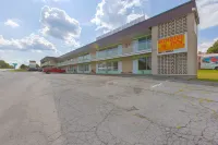 Sonrise Inn Lincoln Hwy by OYO Hotels in Everett