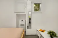 HaYarkon Park Cozy & Charming Stay - 2성급