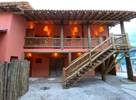 Lalabella Praia Grande Отели рядом с достопримечательностью «Ubatuba Bus Station»