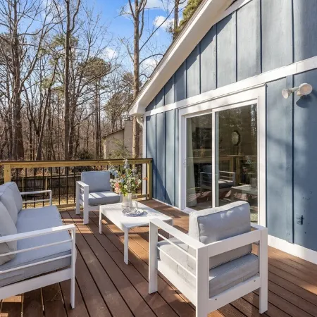 Curated 3BR Boutique Retreat in Cary – Walk to Trails, Close to Downtown