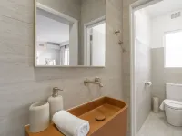 KozyGuru | Forestville | Modern Hotel-Style Studio Hotels in North Narrabeen