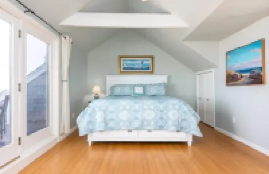 Magnificent Waterfront Home with Pool Hotels in Newburyport