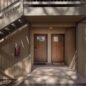 Alpenglow Haus - Stay for 4!