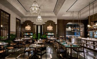 25hours Hotel Jakarta The Oddbird