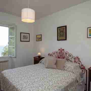 Alassio-villa-sea-view Rooms