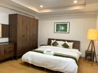 The Bedrooms Maeklong & Service Apartments Khao Yoi 호텔