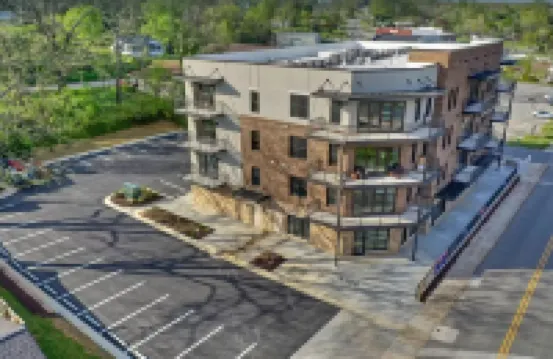 Beautiful condo in downtown Blue Ridge!