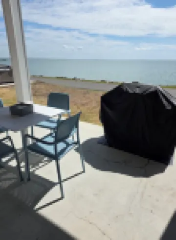 Waterfront! Hot Tub, Arcade, Pool, Walk to Everything in Fulton, Sleeps 8