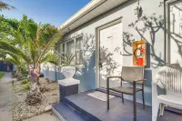 7 Mi to Dtwn: Cozy Studio in St Pete Beach! Hoteles en St. Pete Beach
