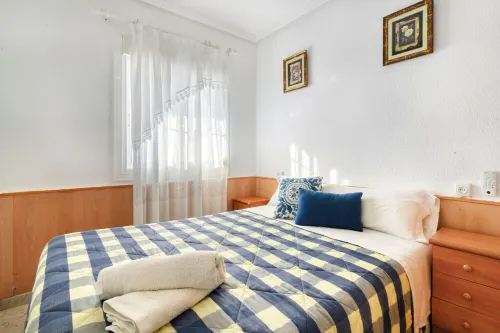 Apto con Terraza, 2 Dormitorios, 600 mb Wifi, Aire Acondicionado, sin Escaleras