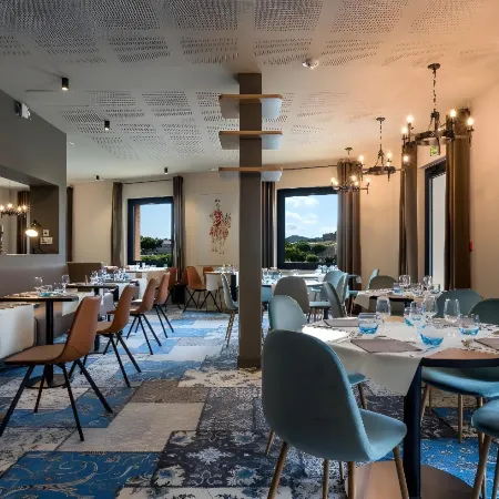 SOWELL HOTELS Les Chevaliers