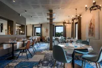 SOWELL HOTELS Les Chevaliers - breakfast