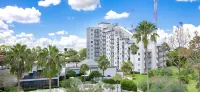 INTERNATIONAL dr/UNIVERSAL 2 BEDROOMS KING SUITE with free parking Hotels near Vista Cay Rentals