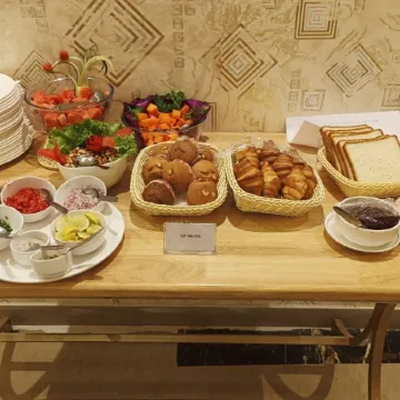 The Ontime Hotel, Bangalore Отели рядом с достопримечательностью «Гаруда Молл»