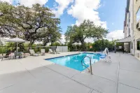 Spark by Hilton Round Rock