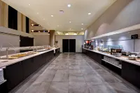 Embassy Suites by Hilton Montgomery Hotel & Conference Center - breakfast
