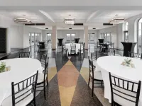 Tulsa Club Hotel, Curio Collection by Hilton - Bữa sáng