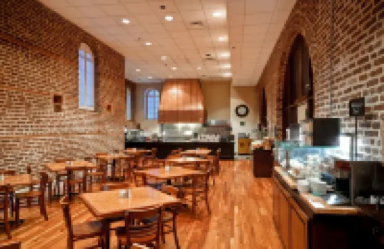 Embassy Suites by Hilton Charleston Historic District