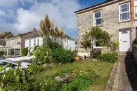 Cosy Cottage In The Heart Of Porthleven by Porthleven and Lizard Holidays