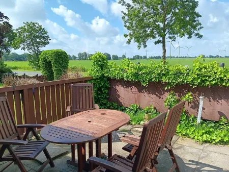 Haus Marilene - Ihr Zuhause auf Zeit mit Viel Platz für Ihre Familie und Hund/e Отели в г. Уттум