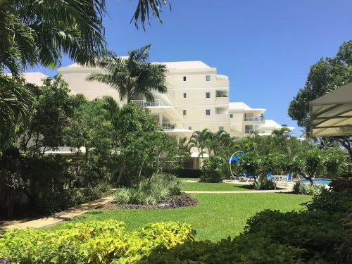 Palm Beach - Tropical Paradise on the Beach