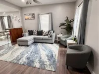 2bd/1ba Home-Minutes from Casino