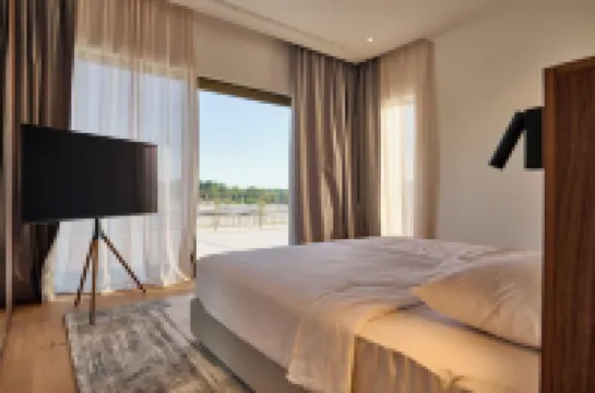 TARIA RESORT Hotels in Vabriga