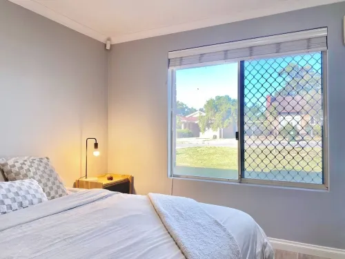 Cosy Home near SValley & Airport