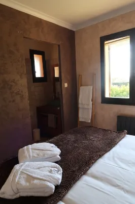 A break for two in a detached villa with SPA