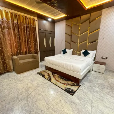 THE MARIGOLD BLISS HOMESTAY Отели рядом с достопримечательностью «Мехтаб Баг»