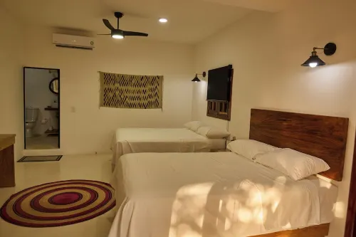 Chic 3-bedroom villa with AC and WiFi in welcoming Puerto Escondido