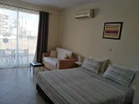 Kato Paphos Suites -Studio Apartment with Pool view, Wi-Fi & a/c. Great Location