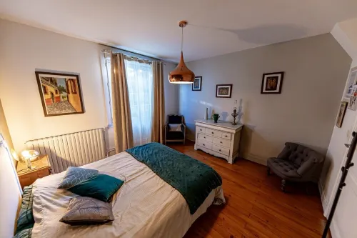 Beautiful town house with harbour view