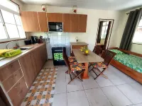 Fare Kale Tiahura in Moorea-maiao Hotel a Haapiti