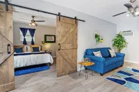 Stylish North Miami Guesthouse with King Bed, Parking, WIFI Hotels in der Nähe von Museum of Contemporary Art