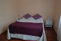 1 Bedroom Apartment in Courbevoie