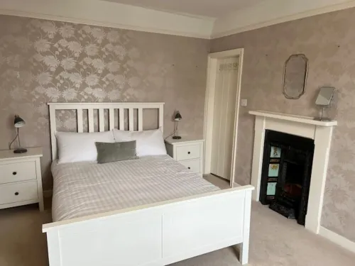 4 bedroom house in beautiful Coggeshall Hoteles en Coggeshall