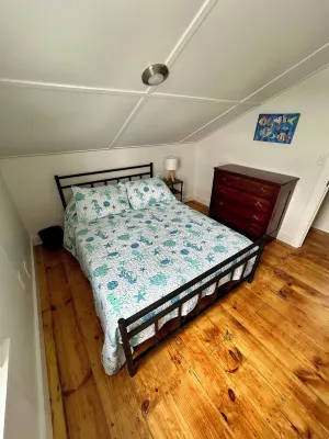 Beach Cottage in the Sand 스타 마켓 주변 호텔