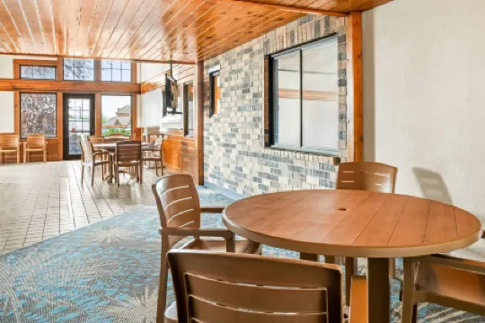 Days Inn by Wyndham Helena