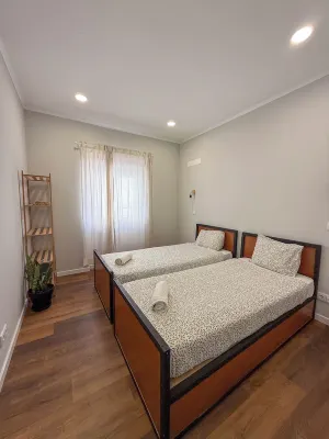 Beautiful Villa w/ pool, just 7 minutes from the Beach