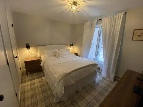 Cozy 3 Bedroom Condo located just steps from Sugarbush